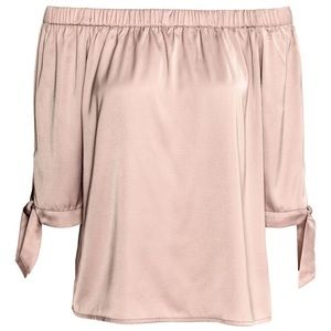 New with tags H&M off the should satin top, pink